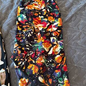 LuLaRoe Orange Red Midi Pencil Leggings